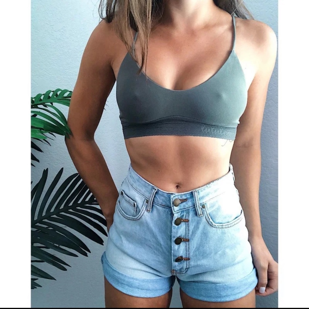 Lululemon Ever Essentials Bralette